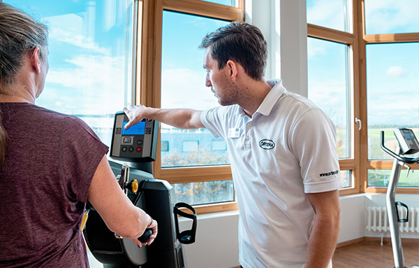 Dieses Bild hat ein leeres alt-Attribut; der Dateiname ist ortema-reha-helle-raeume-markgroeningen.jpg.